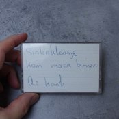 De bijpassende muziek komt nog van een cassettebandje :-)